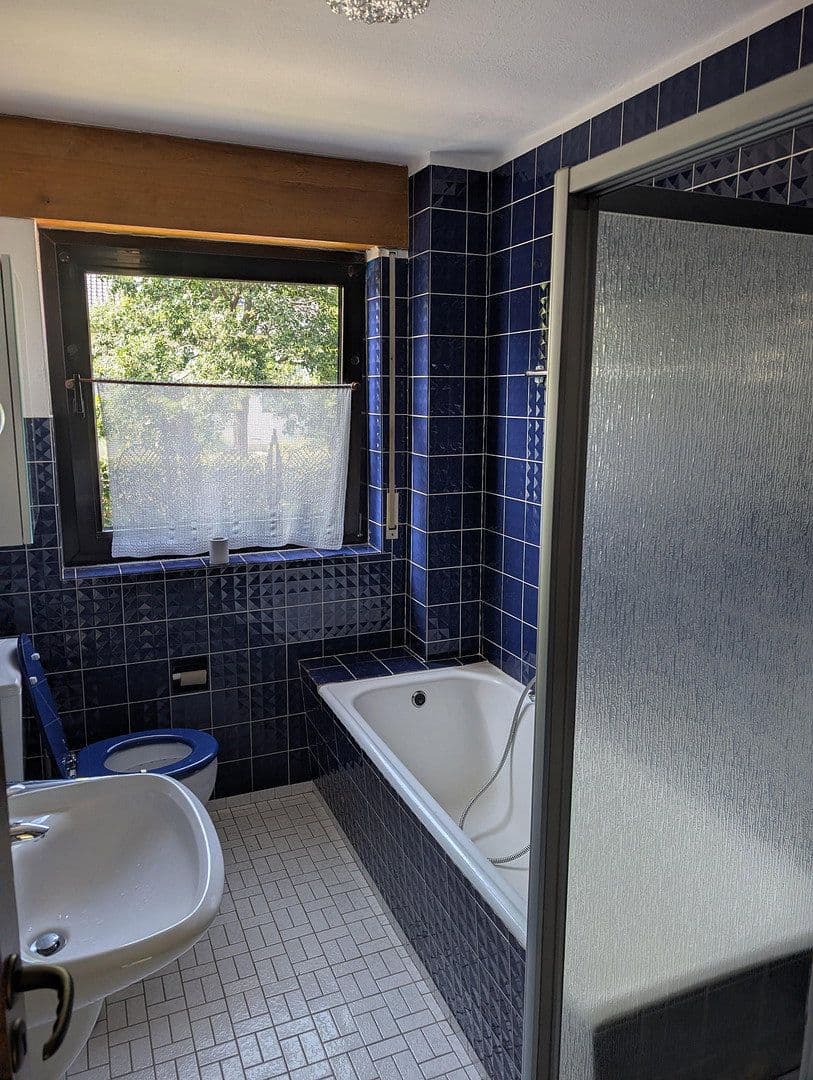 Prodej bytu 3+1 97 m², Am Mühlenteich 13, Alf, Porýní-Falc Prodej bytu 3+1 97 m², Am Mühlenteich 13, Alf, Porýní-Falc