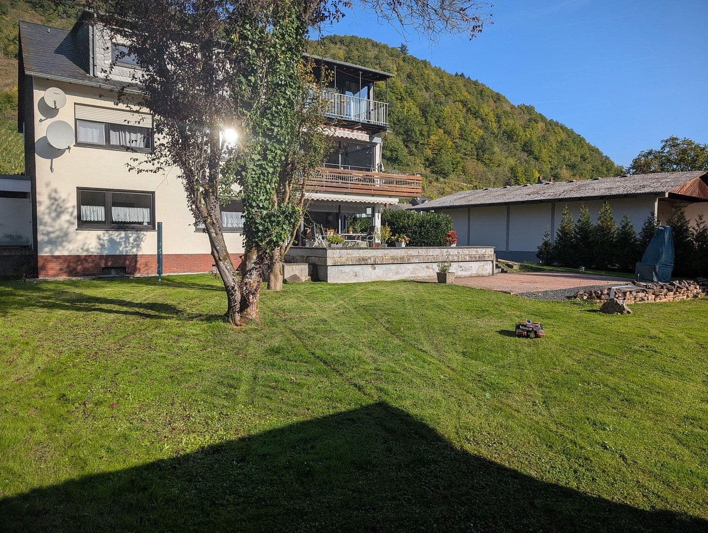 Prodej bytu 3+1 97 m², Am Mühlenteich 13, Alf, Porýní-Falc Prodej bytu 3+1 97 m², Am Mühlenteich 13, Alf, Porýní-Falc