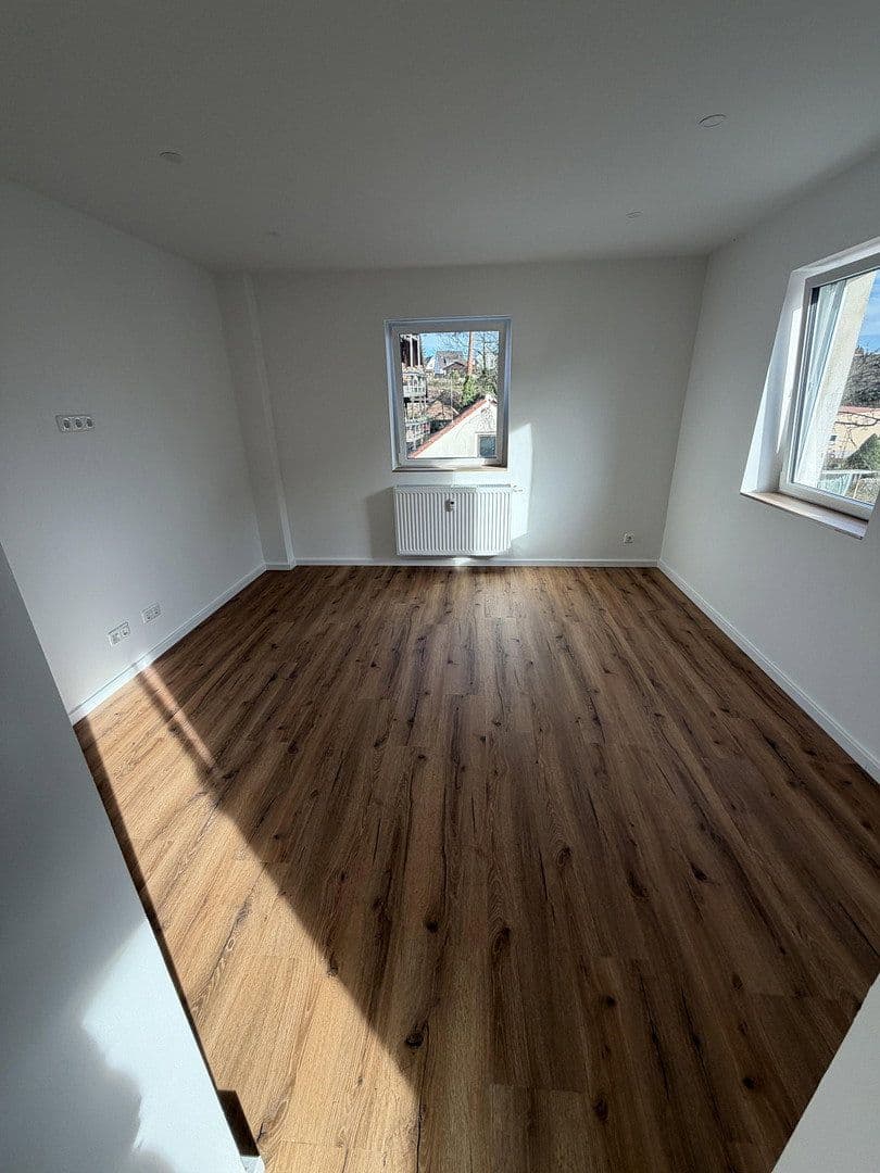 Prodej domu 250 m², pozemek 688 m², Heroldsberg, Bavorsko Prodej domu 250 m², pozemek 688 m², Heroldsberg, Bavorsko
