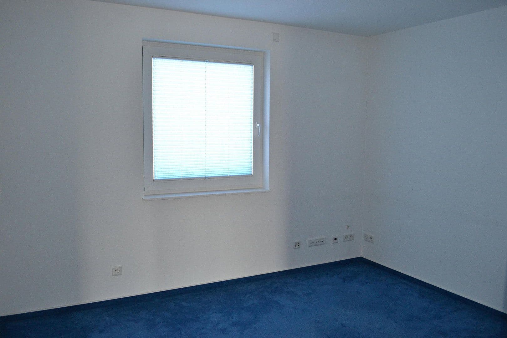 Prodej bytu 3+1 98 m², Köln, Severní Porýní-Vestfálsko Prodej bytu 3+1 98 m², Köln, Severní Porýní-Vestfálsko