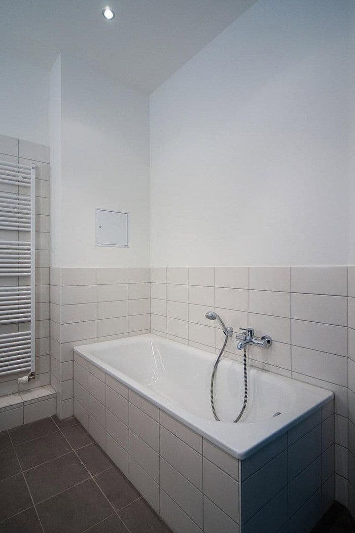 Prodej bytu 4+1 119 m², Leipzig, Sasko Prodej bytu 4+1 119 m², Leipzig, Sasko