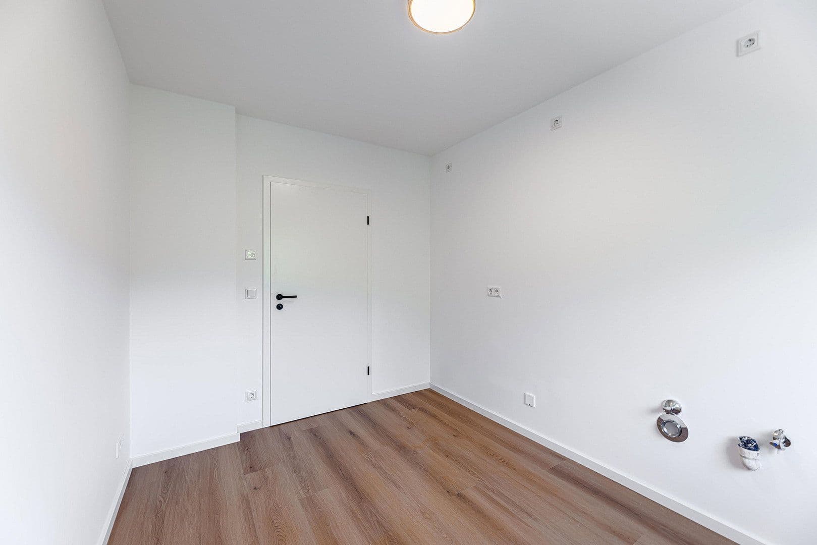 Prodej bytu 2+1 62 m², Hauchstraße 42, Nürnberg Röthenbach b. Schweinau, Bavorsko Prodej bytu 2+1 62 m², Hauchstraße 42, Nürnberg Röthenbach b. Schweinau, Bavorsko