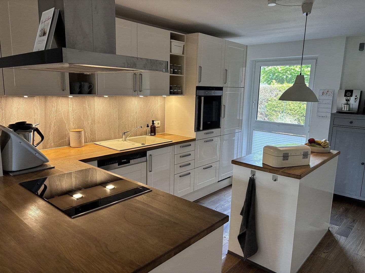 Prodej domu 182 m², pozemek 534 m², Langwisch 19, Kaltenkirchen, Šlesvicko-Holštýnsko Prodej domu 182 m², pozemek 534 m², Langwisch 19, Kaltenkirchen, Šlesvicko-Holštýnsko