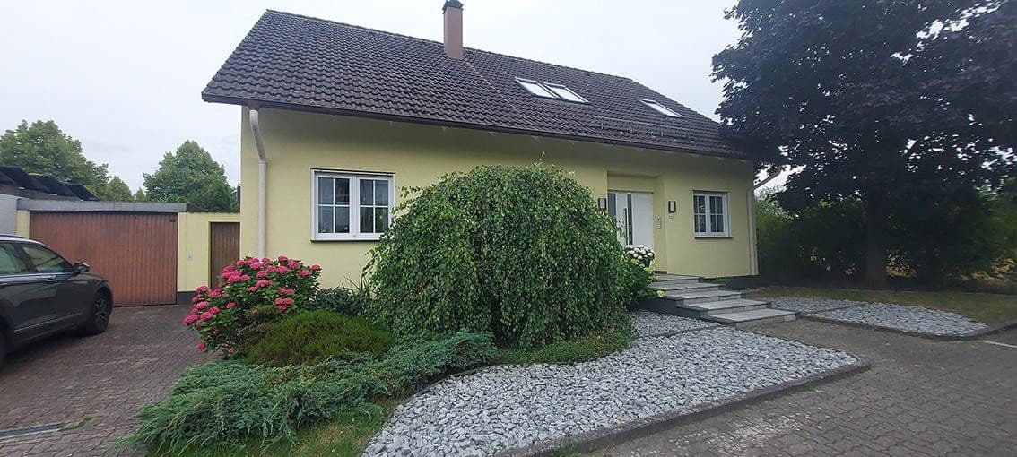 Prodej domu 200 m², pozemek 731 m², Karlsruhe, Bádensko-Württembersko Prodej domu 200 m², pozemek 731 m², Karlsruhe, Bádensko-Württembersko
