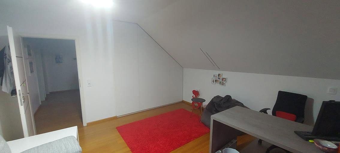Prodej domu 200 m², pozemek 731 m², Karlsruhe, Bádensko-Württembersko Prodej domu 200 m², pozemek 731 m², Karlsruhe, Bádensko-Württembersko