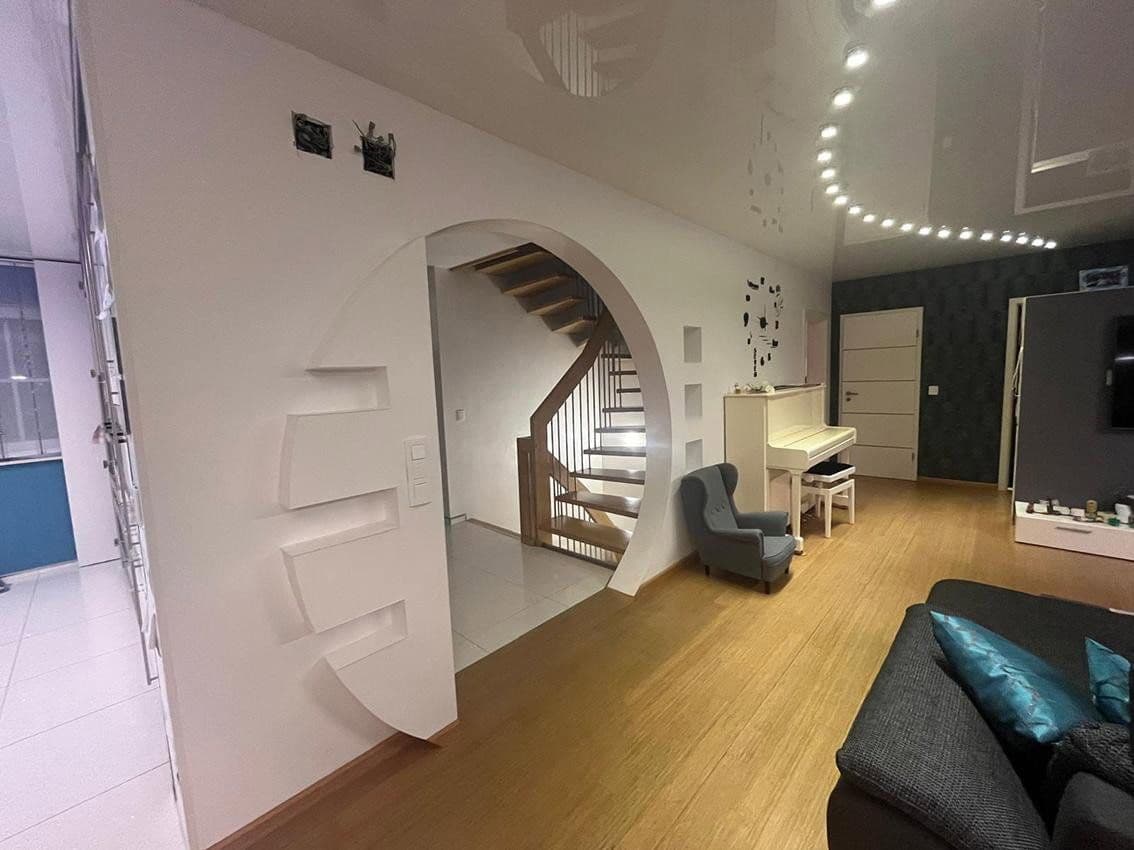 Prodej domu 200 m², pozemek 731 m², Karlsruhe, Bádensko-Württembersko Prodej domu 200 m², pozemek 731 m², Karlsruhe, Bádensko-Württembersko