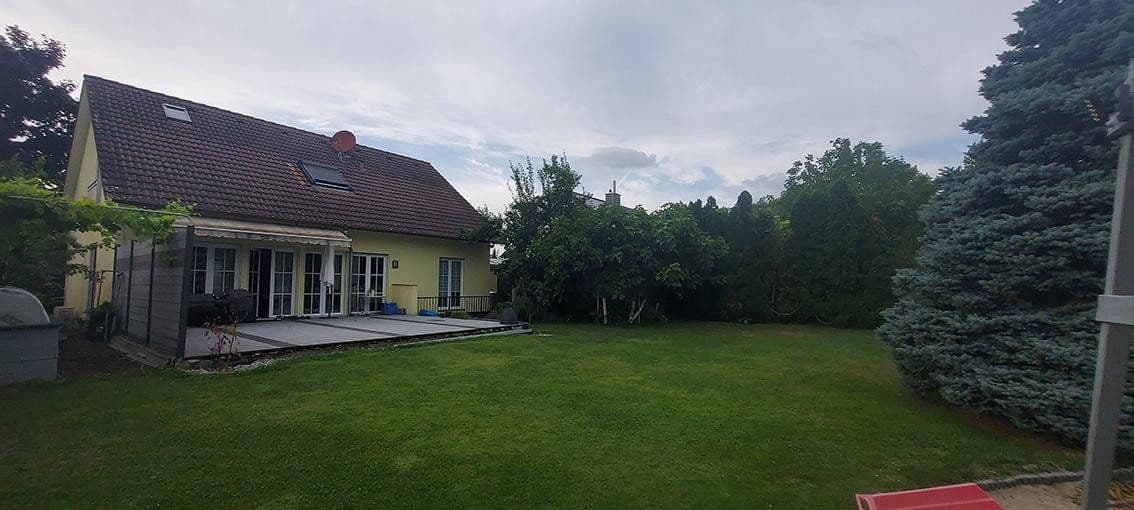 Prodej domu 200 m², pozemek 731 m², Karlsruhe, Bádensko-Württembersko Prodej domu 200 m², pozemek 731 m², Karlsruhe, Bádensko-Württembersko