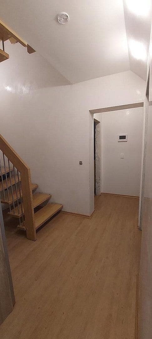 Prodej domu 200 m², pozemek 731 m², Karlsruhe, Bádensko-Württembersko Prodej domu 200 m², pozemek 731 m², Karlsruhe, Bádensko-Württembersko