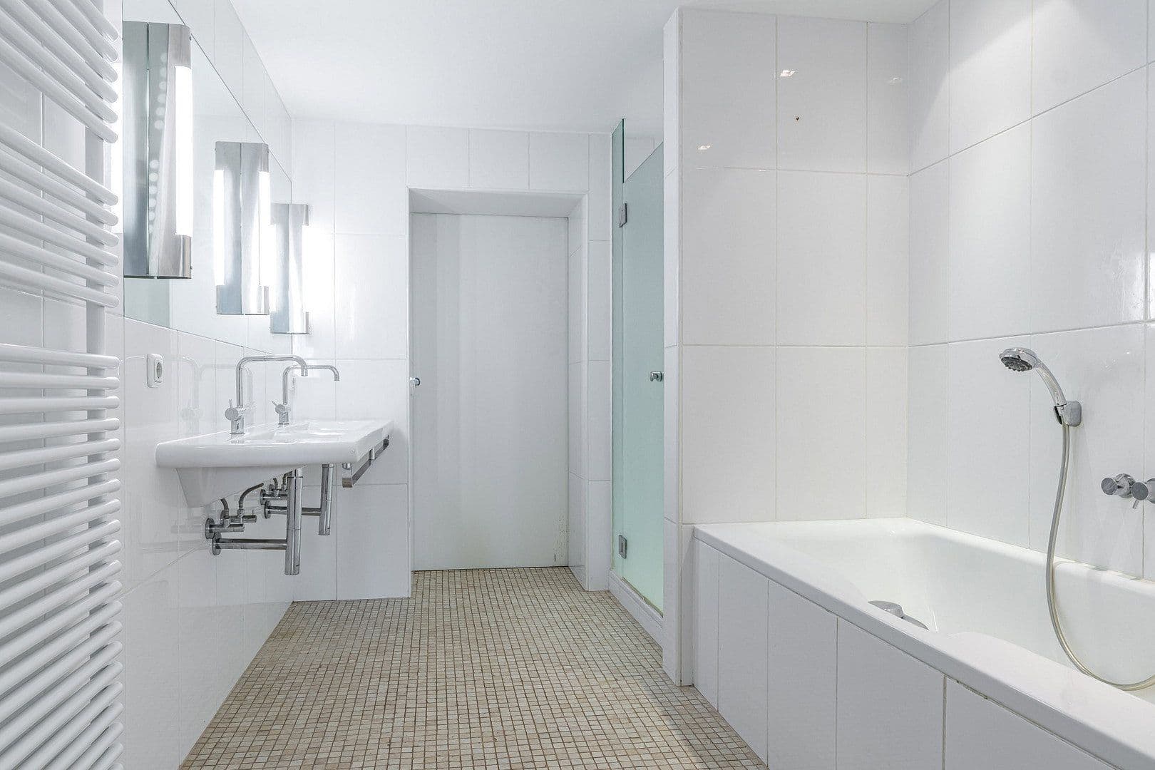 Prodej domu 389 m², pozemek 1.001 m², Schultestraße, Linz, Horní Rakousko Prodej domu 389 m², pozemek 1.001 m², Schultestraße, Linz, Horní Rakousko