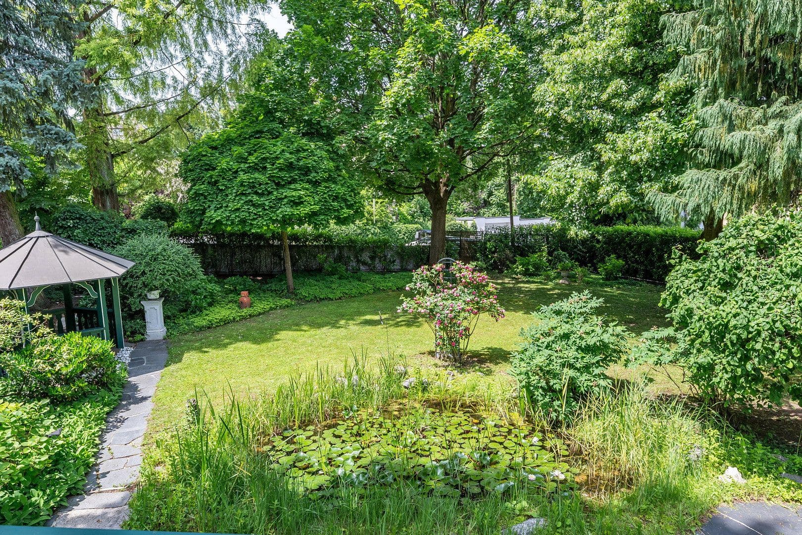 Prodej domu 389 m², pozemek 1.001 m², Schultestraße, Linz, Horní Rakousko Prodej domu 389 m², pozemek 1.001 m², Schultestraße, Linz, Horní Rakousko