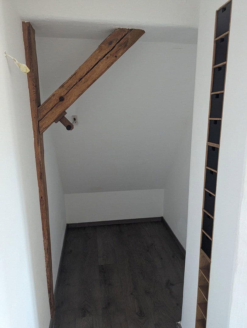 Prodej domu 155 m², pozemek 310 m², Oberköst 47, Burgebrach, Bavorsko Prodej domu 155 m², pozemek 310 m², Oberköst 47, Burgebrach, Bavorsko