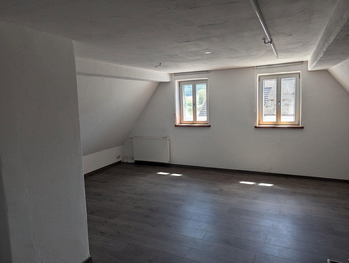 Prodej domu 155 m², pozemek 310 m², Oberköst 47, Burgebrach, Bavorsko Prodej domu 155 m², pozemek 310 m², Oberköst 47, Burgebrach, Bavorsko