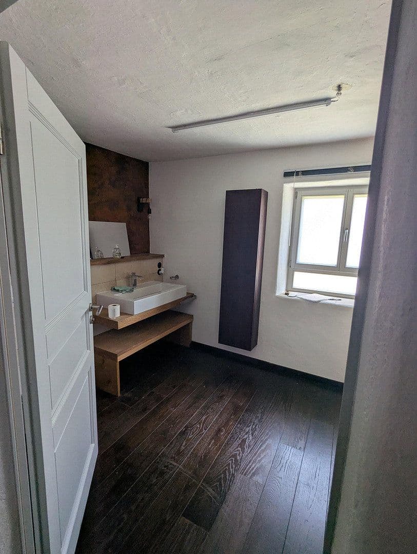 Prodej domu 155 m², pozemek 310 m², Oberköst 47, Burgebrach, Bavorsko Prodej domu 155 m², pozemek 310 m², Oberköst 47, Burgebrach, Bavorsko