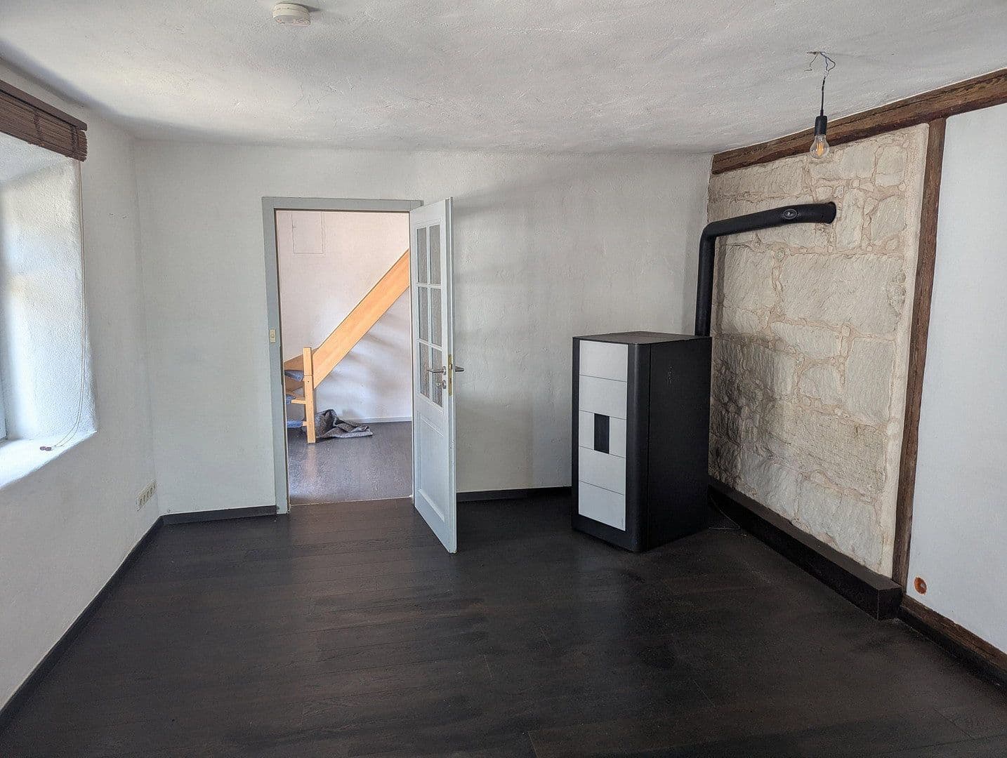 Prodej domu 155 m², pozemek 310 m², Oberköst 47, Burgebrach, Bavorsko Prodej domu 155 m², pozemek 310 m², Oberköst 47, Burgebrach, Bavorsko
