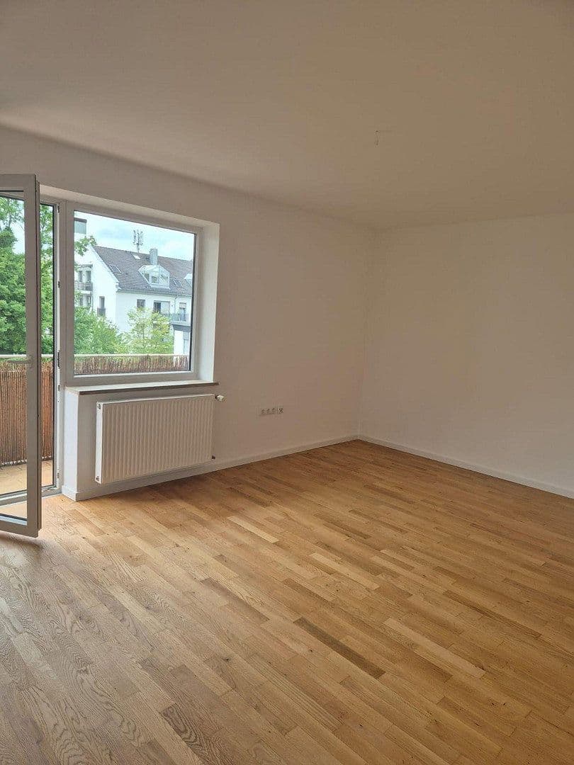 Prodej bytu 2+1 47 m², Schleißheimer Str. 243, München, Bavorsko Prodej bytu 2+1 47 m², Schleißheimer Str. 243, München, Bavorsko