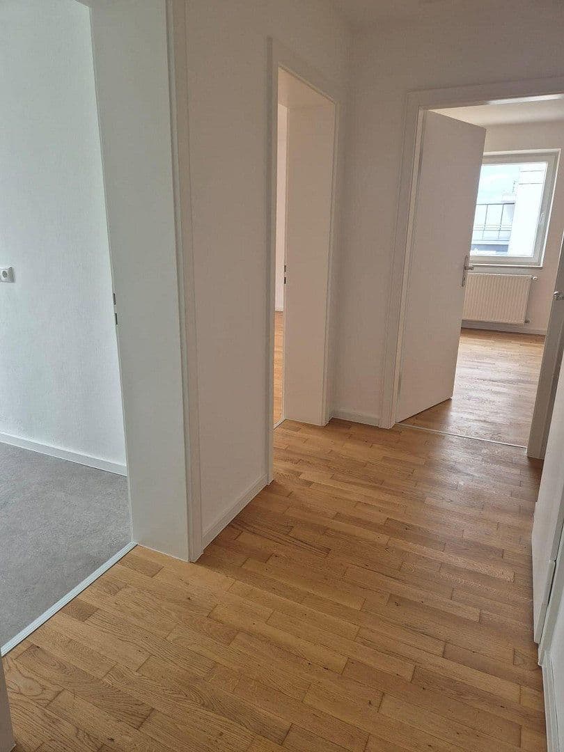 Prodej bytu 2+1 47 m², Schleißheimer Str. 243, München, Bavorsko Prodej bytu 2+1 47 m², Schleißheimer Str. 243, München, Bavorsko
