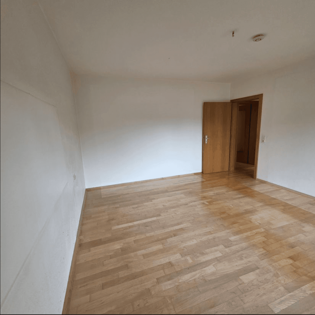 Prodej domu 200 m², pozemek 862 m², Velbert, Severní Porýní-Vestfálsko Prodej domu 200 m², pozemek 862 m², Velbert, Severní Porýní-Vestfálsko