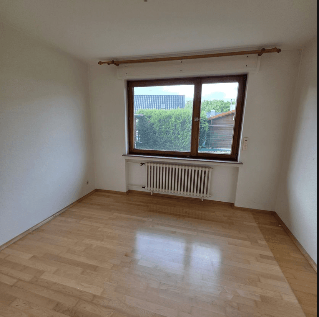 Prodej domu 200 m², pozemek 862 m², Velbert, Severní Porýní-Vestfálsko Prodej domu 200 m², pozemek 862 m², Velbert, Severní Porýní-Vestfálsko