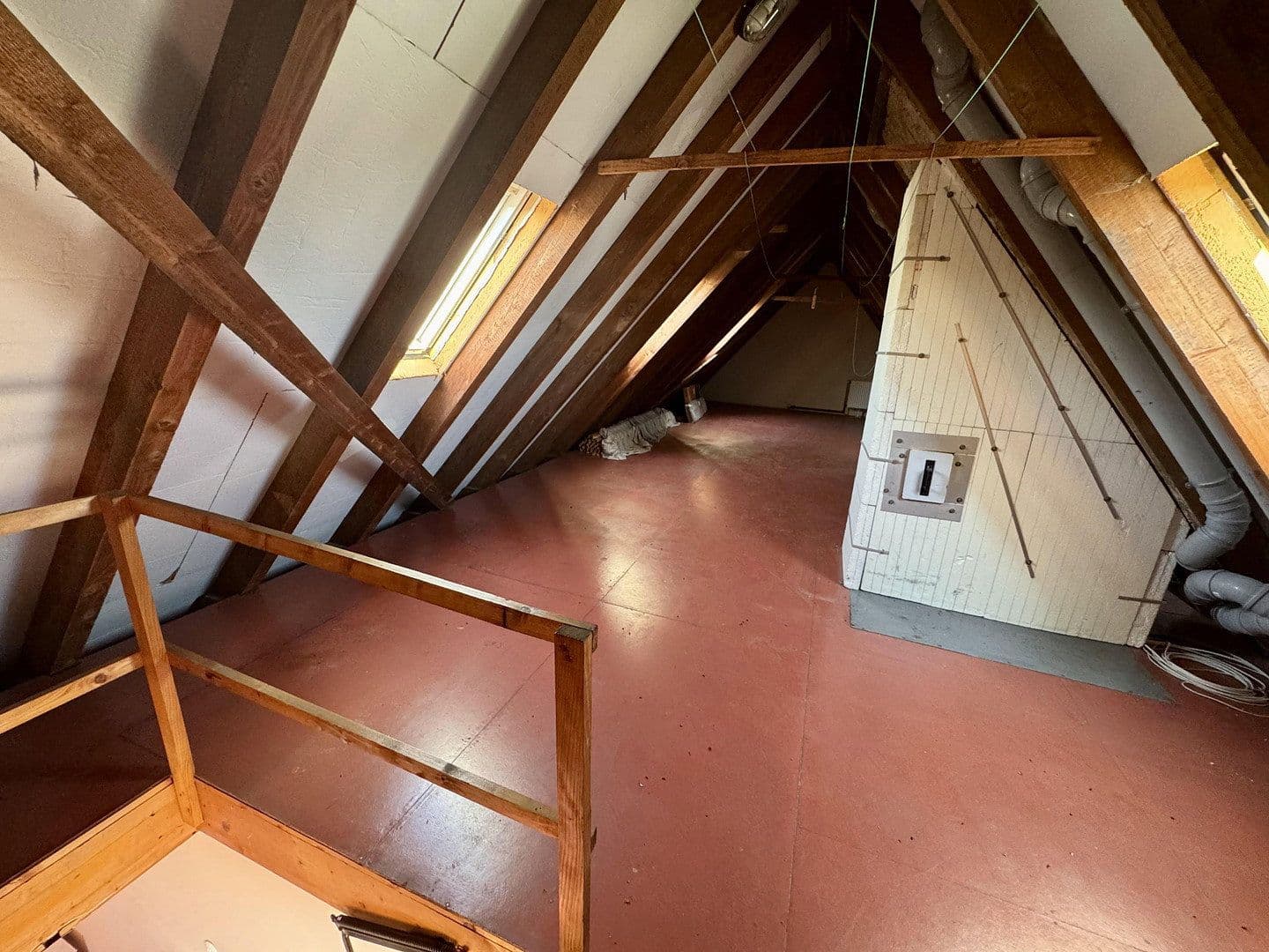 Prodej domu 200 m², pozemek 862 m², Velbert, Severní Porýní-Vestfálsko Prodej domu 200 m², pozemek 862 m², Velbert, Severní Porýní-Vestfálsko