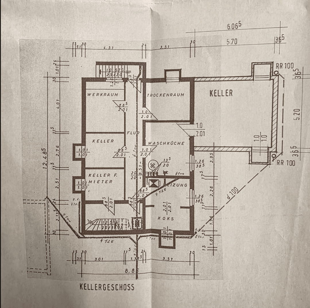 Prodej domu 200 m², pozemek 862 m², Velbert, Severní Porýní-Vestfálsko Prodej domu 200 m², pozemek 862 m², Velbert, Severní Porýní-Vestfálsko