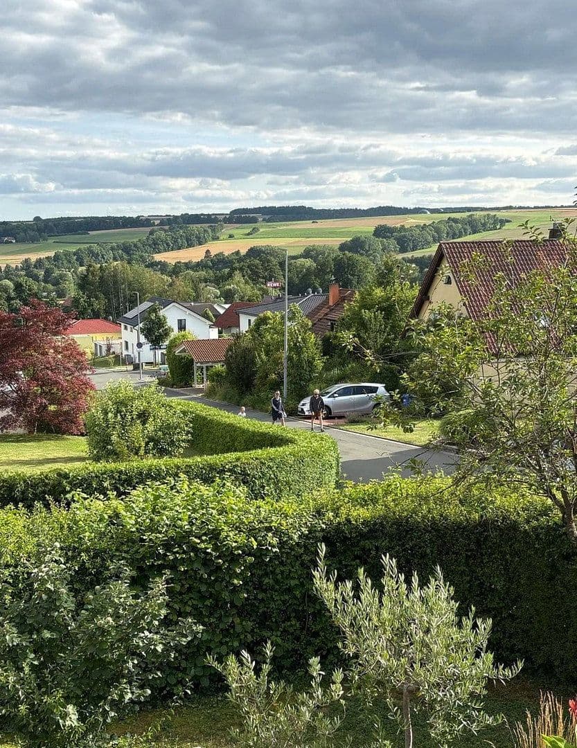 Prodej domu 198 m², pozemek 840 m², Ludwigschorgast, Bavorsko Prodej domu 198 m², pozemek 840 m², Ludwigschorgast, Bavorsko