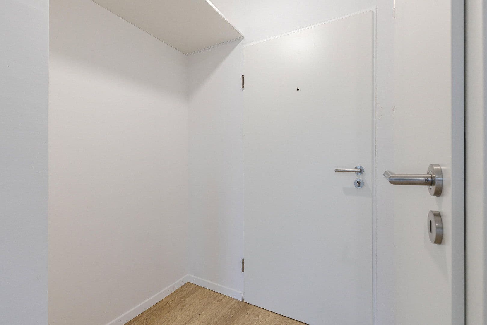 Pronájem bytu 1+1 19 m², München, Bavorsko Pronájem bytu 1+1 19 m², München, Bavorsko
