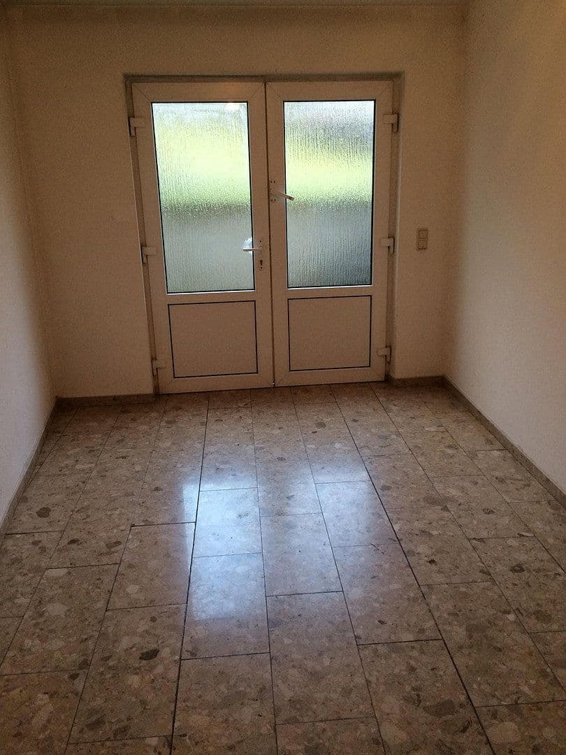 Pronájem bytu 2+1 53 m², Waltershausen, Durynsko Pronájem bytu 2+1 53 m², Waltershausen, Durynsko