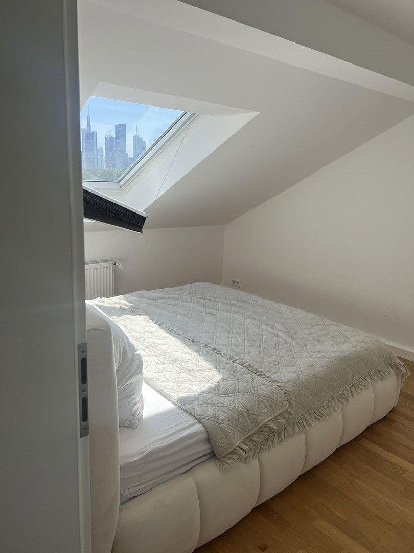 Pronájem bytu 2+1 49 m², Frankfurt, Hessen Pronájem bytu 2+1 49 m², Frankfurt, Hessen