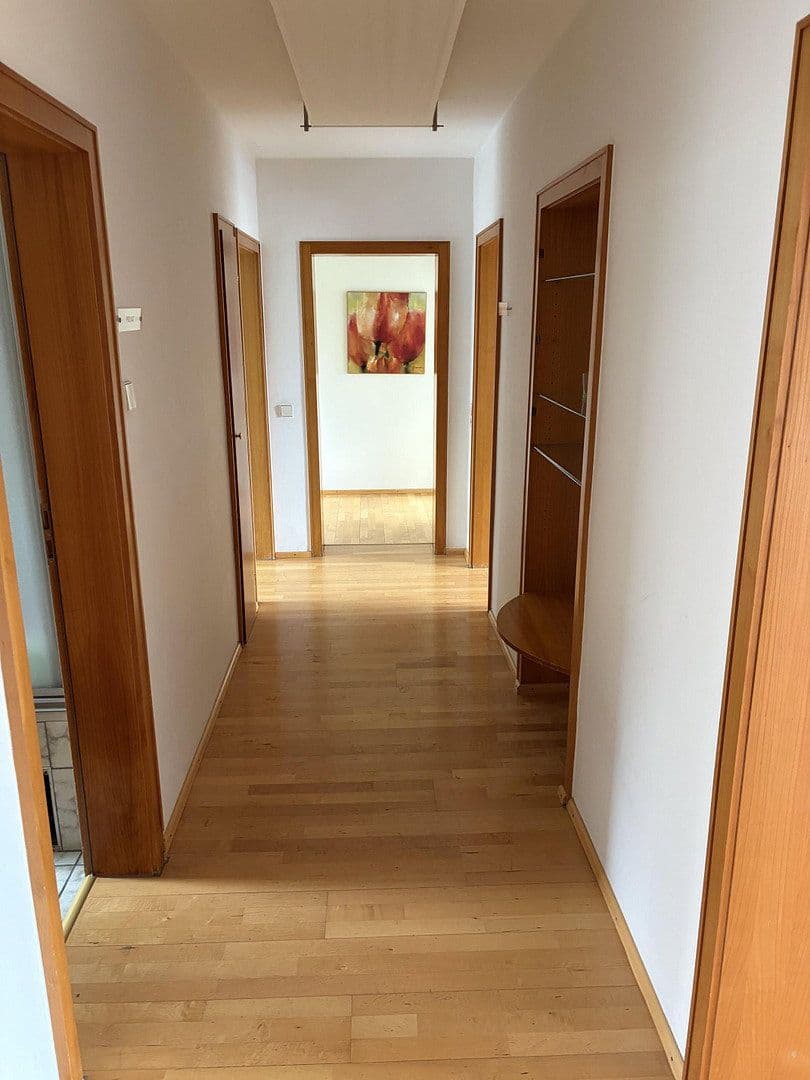 Pronájem kanceláře 100 m², Neu-Ulm, Bavorsko Pronájem kanceláře 100 m², Neu-Ulm, Bavorsko