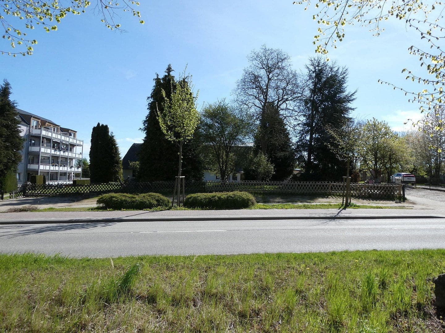 Prodej pozemku 860 m², Klußer Damm 94c, Wismar, Mecklenburg-Vorpommern Prodej pozemku 860 m², Klußer Damm 94c, Wismar, Mecklenburg-Vorpommern