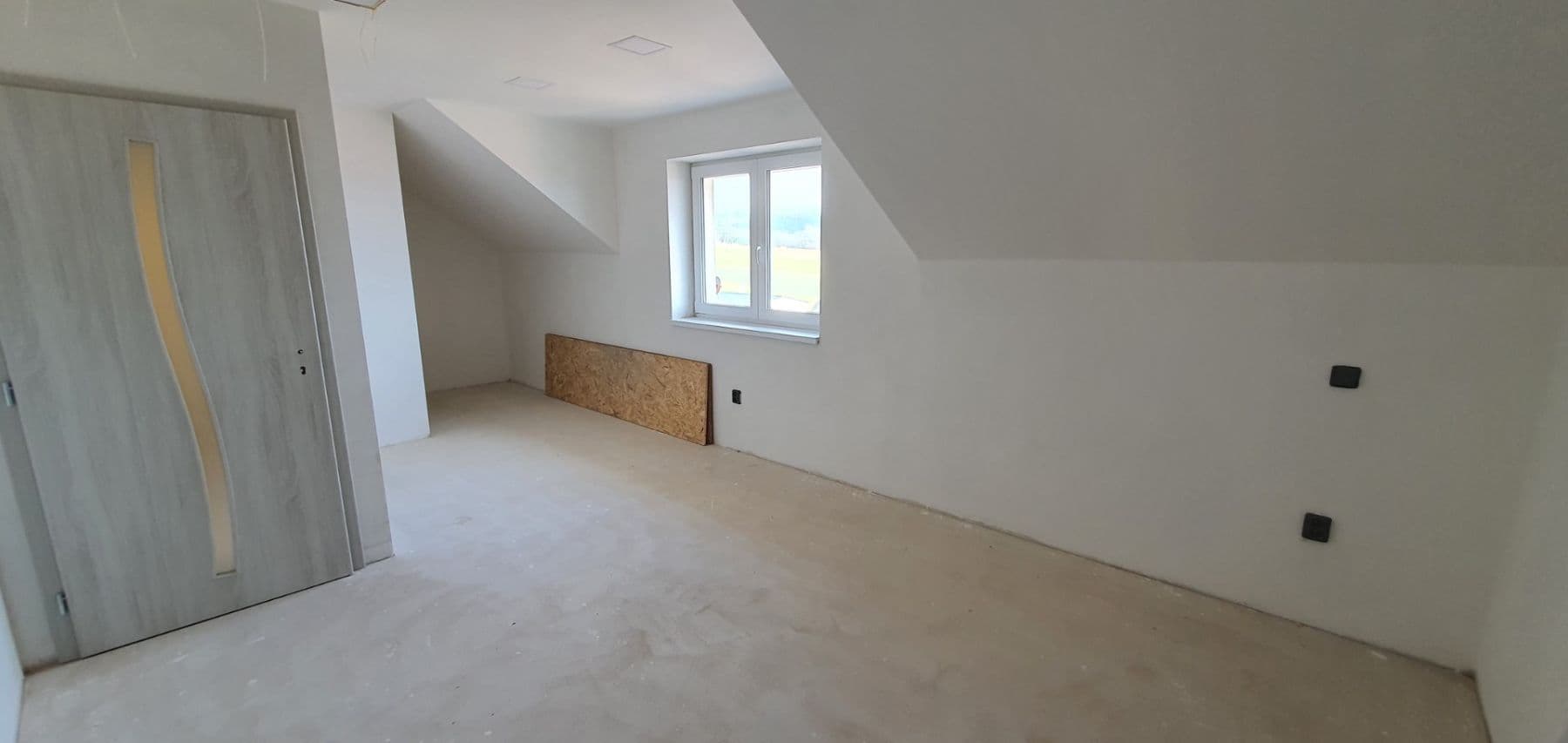 Pronájem domu 120 m², pozemek 400 m², Hvozdec, Jihomoravský kraj Pronájem domu 120 m², pozemek 400 m², Hvozdec, Jihomoravský kraj
