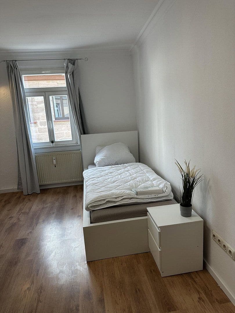 Pronájem bytu 16 m², Westliche Stadtmauerstraße 64, Erlangen, Bavorsko Pronájem bytu 16 m², Westliche Stadtmauerstraße 64, Erlangen, Bavorsko