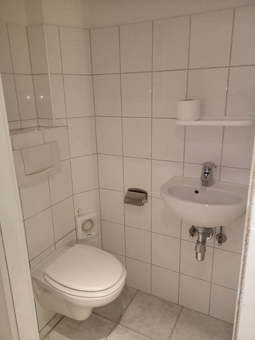 Prodej domu 226 m², pozemek 604 m², Plöner Str. 33, Eutin, Šlesvicko-Holštýnsko Prodej domu 226 m², pozemek 604 m², Plöner Str. 33, Eutin, Šlesvicko-Holštýnsko