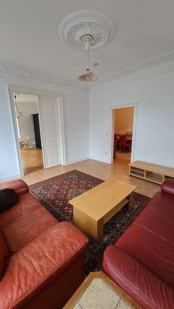 Prodej domu 226 m², pozemek 604 m², Plöner Str. 33, Eutin, Šlesvicko-Holštýnsko Prodej domu 226 m², pozemek 604 m², Plöner Str. 33, Eutin, Šlesvicko-Holštýnsko