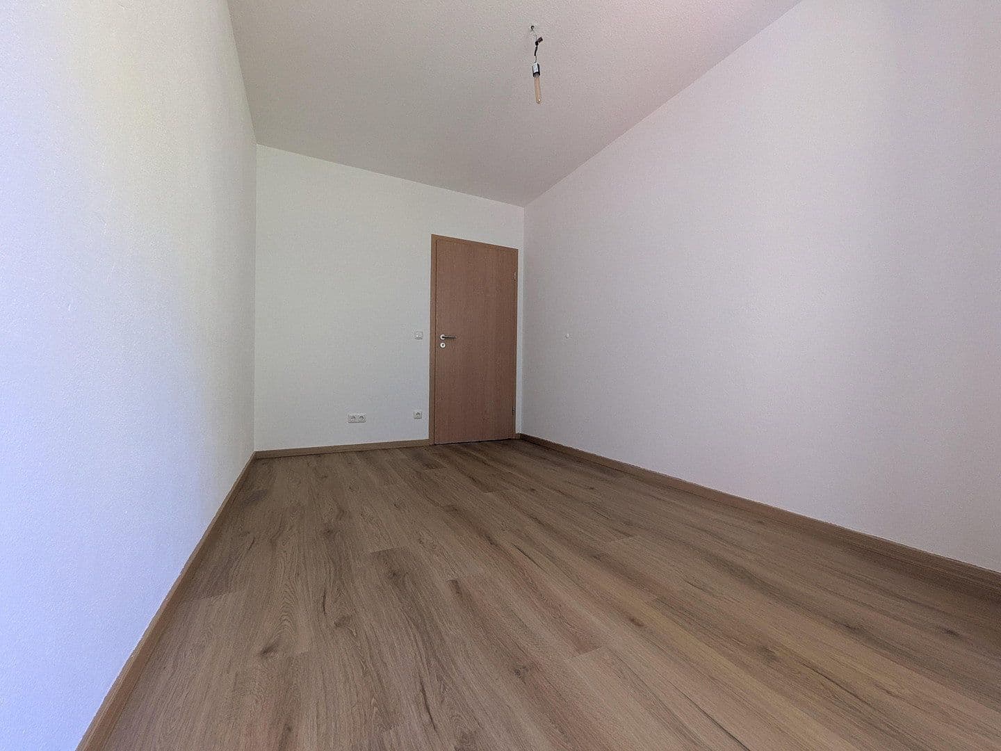 Prodej bytu 3+1 70 m², Fichtenweg 8, Kirchseeon, Bavorsko Prodej bytu 3+1 70 m², Fichtenweg 8, Kirchseeon, Bavorsko