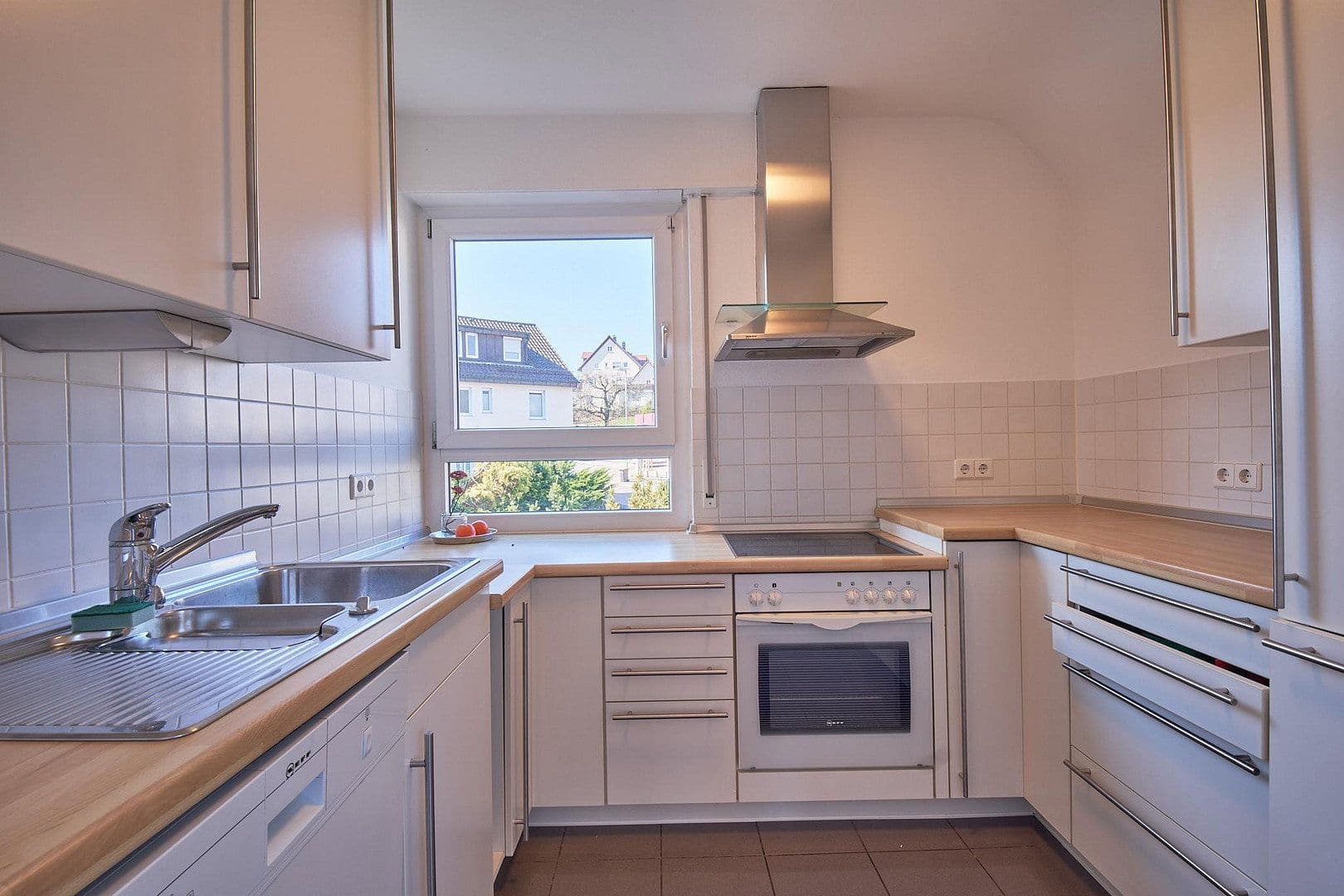 Prodej bytu 4+kk 105 m², Esslingen am Neckar, Bádensko-Württembersko Prodej bytu 4+kk 105 m², Esslingen am Neckar, Bádensko-Württembersko