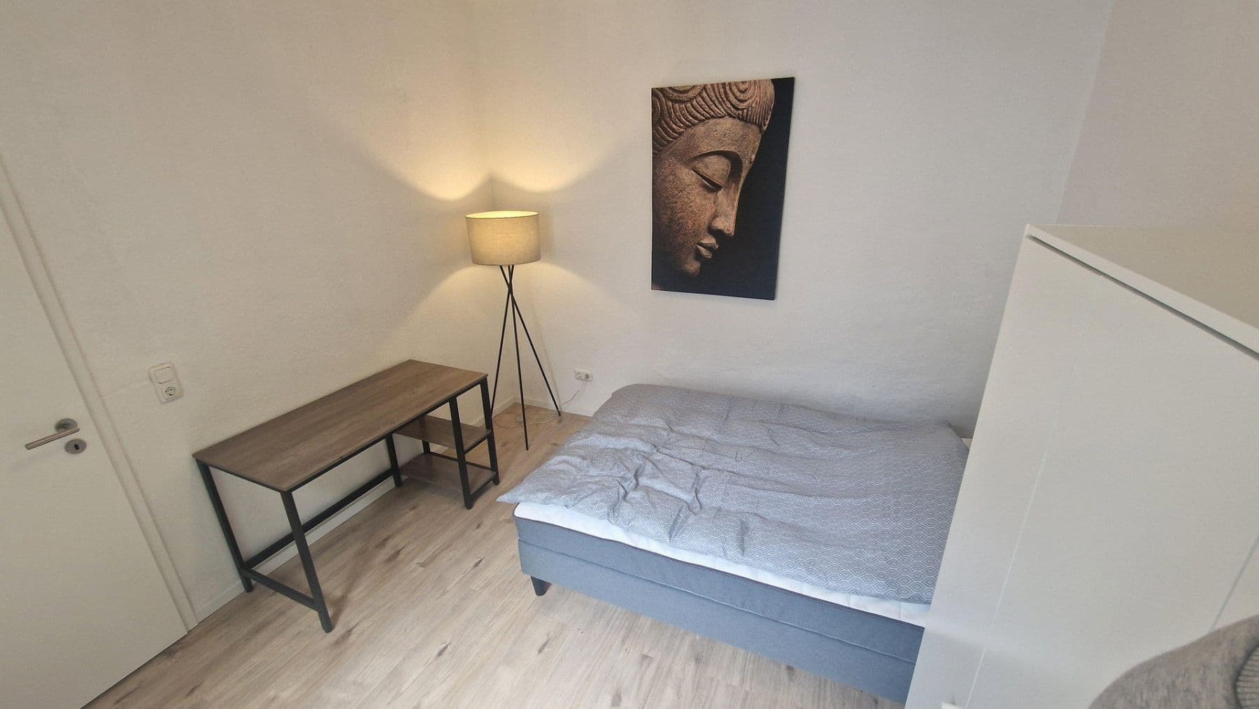 Pronájem bytu 2+1 27 m², Cáchy, Severní Porýní-Vestfálsko Pronájem bytu 2+1 27 m², Cáchy, Severní Porýní-Vestfálsko
