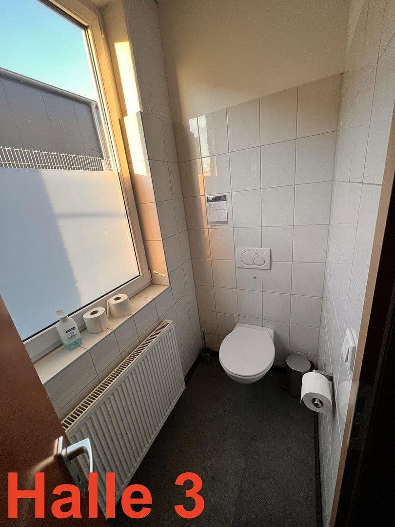 Pronájem nebytového prostoru 336 m², Boschstrasse 12, Rheinbach, Severní Porýní-Vestfálsko Pronájem nebytového prostoru 336 m², Boschstrasse 12, Rheinbach, Severní Porýní-Vestfálsko