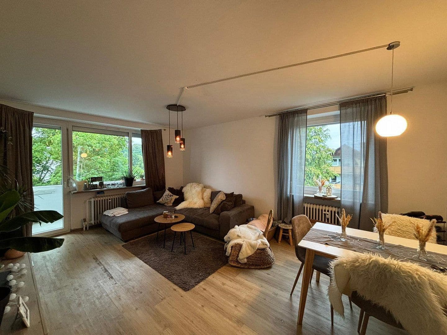 Pronájem bytu 2+1 64 m², Austraße 14, Creußen, Bavorsko Pronájem bytu 2+1 64 m², Austraße 14, Creußen, Bavorsko