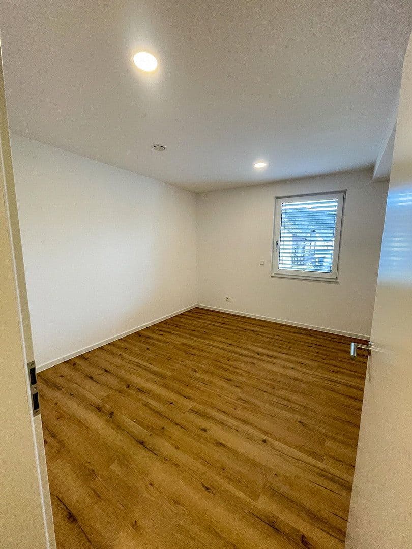 Pronájem bytu 1+1 62 m², Piesport, Porýní-Falc Pronájem bytu 1+1 62 m², Piesport, Porýní-Falc