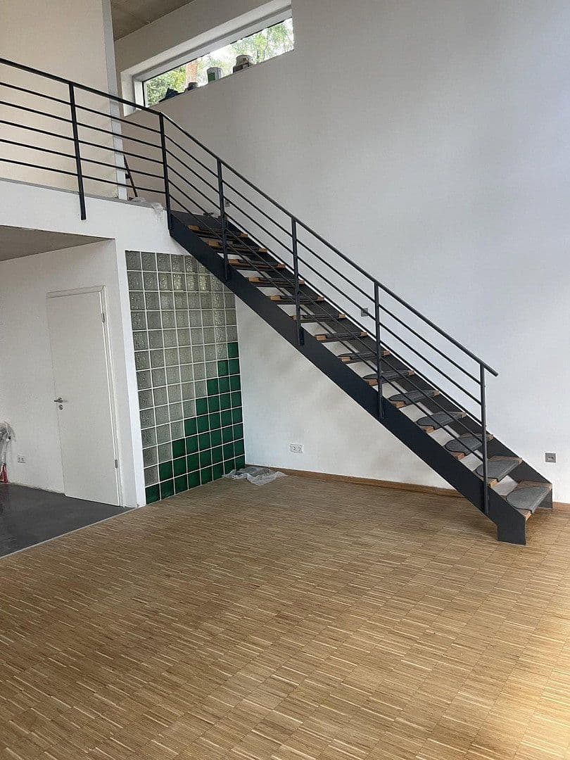 Prodej domu 150 m², pozemek 833 m², Berlin, Berlín Prodej domu 150 m², pozemek 833 m², Berlin, Berlín