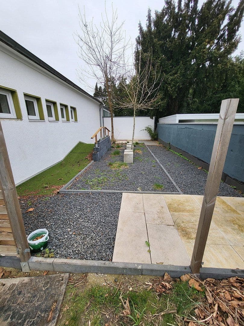 Pronájem nebytového prostoru 450 m², Viersener Straße 240, Mönchengladbach, Severní Porýní-Vestfálsko Pronájem nebytového prostoru 450 m², Viersener Straße 240, Mönchengladbach, Severní Porýní-Vestfálsko