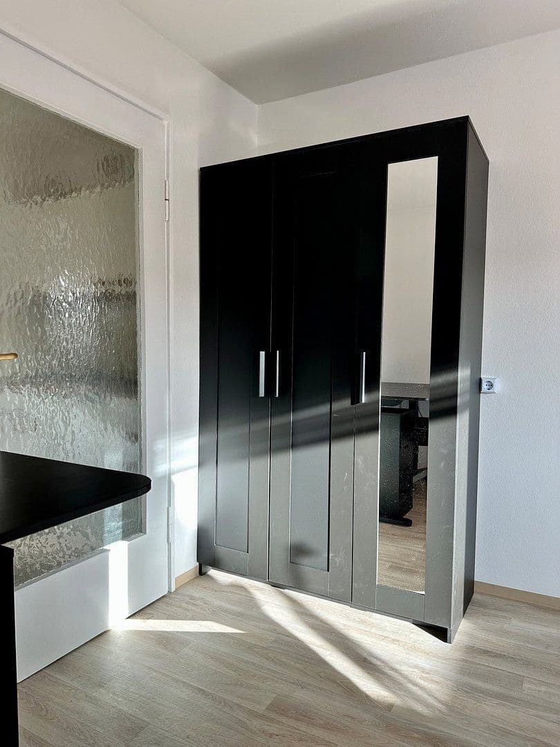 Pronájem bytu 1+kk 25 m², Kirchseeonerstraße 1, München-Ramersdorf, München, Bavorsko Pronájem bytu 1+kk 25 m², Kirchseeonerstraße 1, München-Ramersdorf, München, Bavorsko