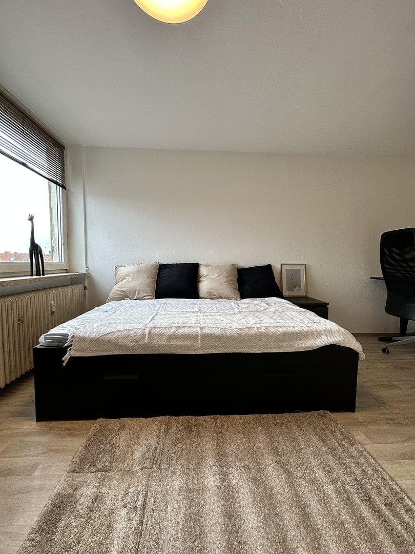 Pronájem bytu 1+kk 25 m², Kirchseeonerstraße 1, München-Ramersdorf, München, Bavorsko Pronájem bytu 1+kk 25 m², Kirchseeonerstraße 1, München-Ramersdorf, München, Bavorsko