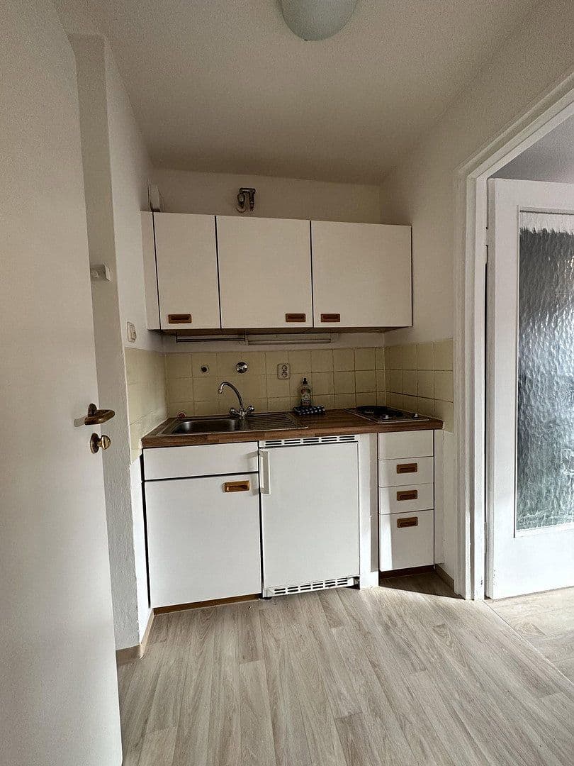 Pronájem bytu 1+kk 25 m², Kirchseeonerstraße 1, München-Ramersdorf, München, Bavorsko Pronájem bytu 1+kk 25 m², Kirchseeonerstraße 1, München-Ramersdorf, München, Bavorsko