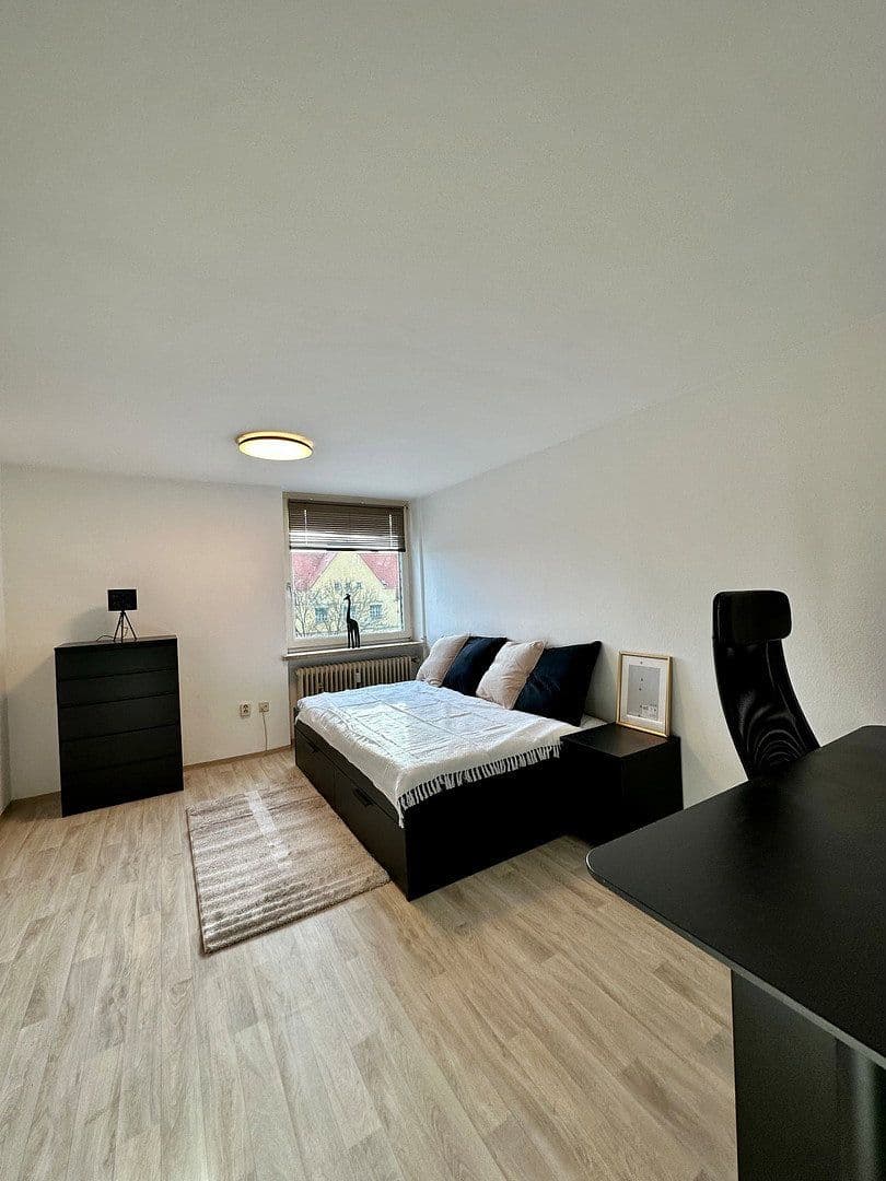 Pronájem bytu 1+kk 25 m², Kirchseeonerstraße 1, München-Ramersdorf, München, Bavorsko Pronájem bytu 1+kk 25 m², Kirchseeonerstraße 1, München-Ramersdorf, München, Bavorsko