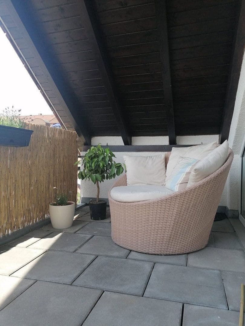 Pronájem bytu 3+kk 82 m², Jahnstr. 59 B, Neuhofen, Porýní-Falc Pronájem bytu 3+kk 82 m², Jahnstr. 59 B, Neuhofen, Porýní-Falc