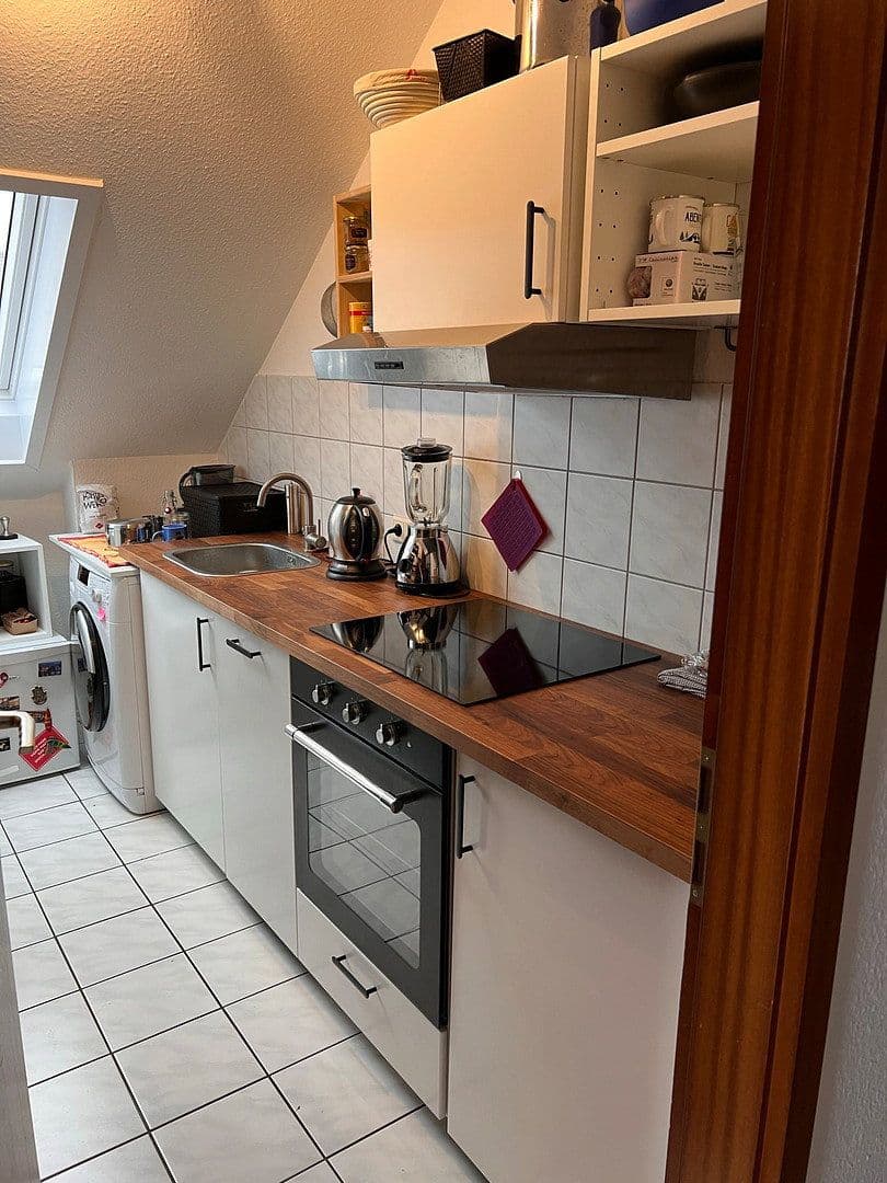 Pronájem bytu 3+kk 82 m², Jahnstr. 59 B, Neuhofen, Porýní-Falc Pronájem bytu 3+kk 82 m², Jahnstr. 59 B, Neuhofen, Porýní-Falc