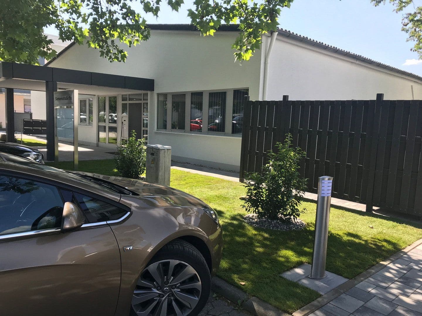 Pronájem kanceláře 100 m², Siemensstraße 9A, Wiesbaden, Hessen Pronájem kanceláře 100 m², Siemensstraße 9A, Wiesbaden, Hessen