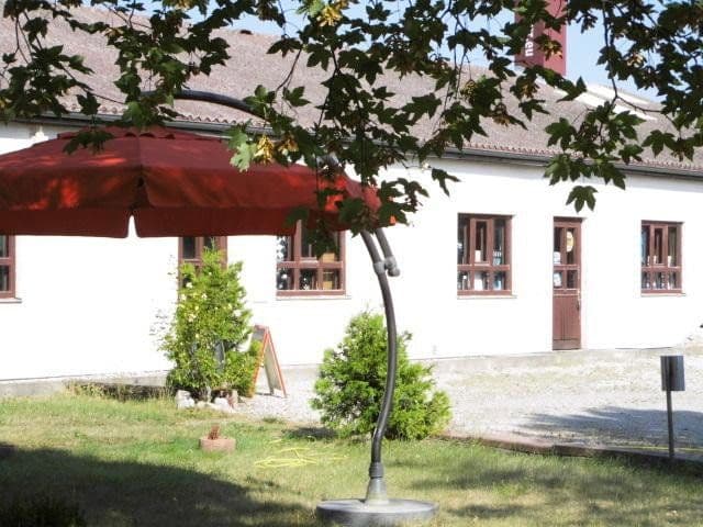 Pronájem pozemku 680 m², Messerschmittring 76, Königsbrunn, Bavorsko Pronájem pozemku 680 m², Messerschmittring 76, Königsbrunn, Bavorsko